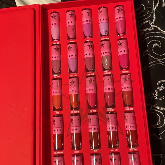 Jeffree Star Blood Sugar Vault BNIB - Picture 2 of 2